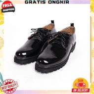 Korean Style Women's Work Loafers Imported Women's Loafers Latest Women's Loafers 2023 Docmart Adult