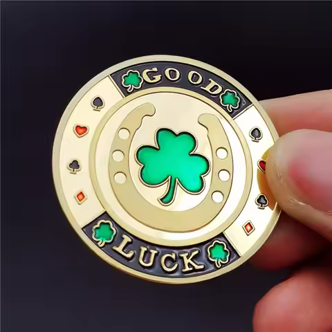 Fashion Poker Card Guard Chips Token Coin Gold Green Clover Good Luck Challenge Coin Collections Wit