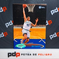 Dirk Nowitzki - 1998-99 Topps Stadium Club - RC