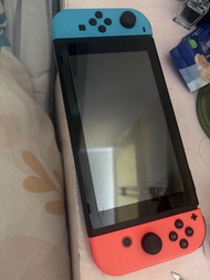 Nintendo Switch 紅藍色主機
