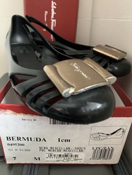 Salvatore Ferragamo黑色（雨天適用/膠鞋）