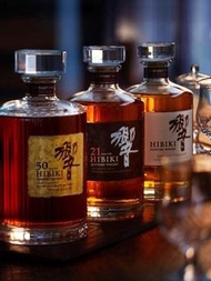日本威士忌響和風醇韻15年紅酒桶Hibiki響大師雪莉桶21年櫻花17年等在線鑒定估價-回收