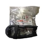 YAMAHA Y15ZR V1 V2 YSUKU Y16ZR Y15 CHAIN GUARD RUBBER SWING ARM RUBBER GETAH SEAL GUARD COVER RANTAI