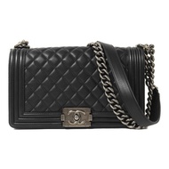 CHANEL 羊皮皮革Boy 25銀扣鏈帶肩背袋