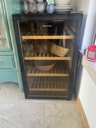 Vintec V30SGMe Wine Fridge