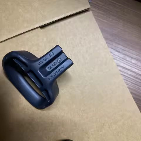 1For VW Volkswagen Polo Golf Passat B6 B7 B8 CC Tiguan Audi TT A1 Q3 Q5 Skoda Octavia Yeti Car Seat 