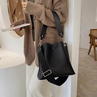 POFFY - Women's bags - women's shoulder bags - bags - imported women's bags - trendy women's bags - 