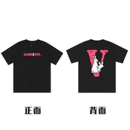 พร้อมส่ง Vlone ถนนสูง V โครงกระดูกรูปผีเสื้อมีจำนวนจำกัด V คอลเลกชั่นแขนสั้นลำลอง T เสื้อยืดสำหรับผู