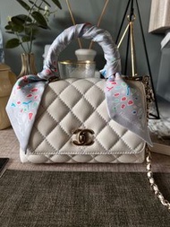 Chanel mini coco handle white