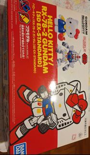 Gundam Hello Kitty RX-78-2 模型