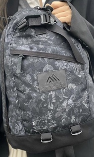 現貨26L⚠️ 紫花 藍花 黑花❣️ GREGORY 背囊 26L RUSTY TAPESTRY  BLACK TAPESTRY  BLUE TAPESTRY 背囊 書包 backpack Grego