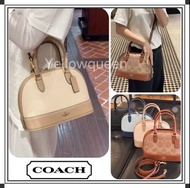 現貨💯Coach 新款Sabrina貝殼包💼  
✨三色上新：  
- 復古焦糖色🔥  
- 米白拼淺咖☁️  
- 經典黑🖤  
尺寸：25.5×18.5×12.5cm  
斜孭/手拎都得👛  
姊