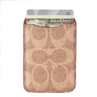 【COACH】精品MagSafe義大利真皮卡套 經典卡其