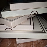 Buckle Scarves get 5 headscarves plus Box