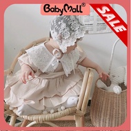 Lace baby hat with string