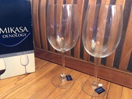 全新法國Mikasa 水晶酒杯2 隻一套 意大利Novetly 水晶一隻. 全部要曬送玻璃醒酒器一個