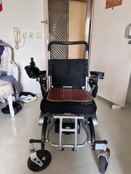 護衛神700瓦 20公里電動輪椅 自取