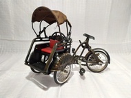 Miniatur Becak Bahan Kuningan (Kecil)