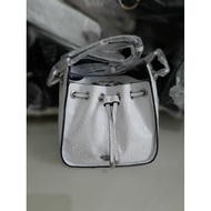 Guess galeria white embossed logo bucket bag original