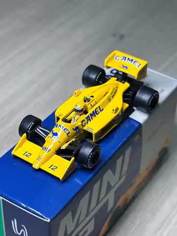 MINIGT 1:64 #1088 Lotus Lotus 99T No. 12 Alloy Model Car