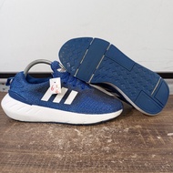 ADIDAS SWIFT RUN 22 6.5UK