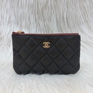 CHANEL AP4020 O CASE 黑色荔枝皮金釦一字拉鍊零錢包