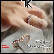 [LOCAL] Korean V-Shape Ring Unique Diamond Gold Ring Fashion Classic Cincin Emas Bentuk V Berlian 镶钻石金戒指