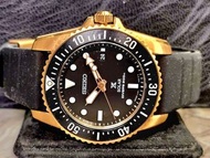 SEIKO Watch 男庄精工 Solar Divers 200M 運动潛水光能日曆石英手錶連原廠錶帶，錶盒Full Set 44mm
