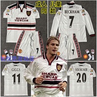 bayern munich jersey gmmtv 9899 Manchester United Retro Jersey Away No.7 Beckham Long Sleeve Giggs C