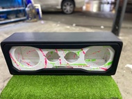 ตู้ลำโพงเสียงเสียงกลาง 6.5 นิ้ว ใส่ 6.5 นิ้ว ได้ 1คู่ ใส่ 4 นิ้ว ได้ 1คู่ (สีดำ)