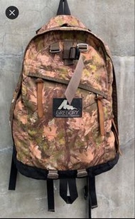 Gregory 迷彩背包