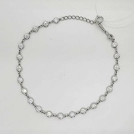 蒂芙尼 (Tiffany & Co.) 最具代表性的 Elsa Peretti® Diamonds by the Yard™ 鉑金包鑲多鑽手鍊