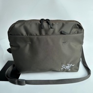 Arcteryx Classic Black HELIAD 6L กระเป๋าสะพายข้าง น้ําหนักเบา / กระเป๋าหลายช่อง กีฬา กระเป๋าสะพายไหล