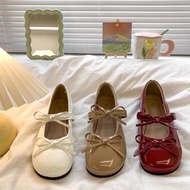 Women's lolita doll shoes with 1cm low heel, patent leather and 2 bows (FORM TO THIN FEET, ORDER BAC
