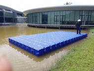 ทุ่นลอยน้ำพลาสติก ทุ่นพลาสติกลอยน้ำ TST จำนวน1 ลูก ราคา 2000 บาท  ขนาด 50x50x40 cm. รับน้ำหนักได้ 83