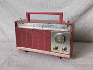 《故障擺飾》60年代「SONY：攜帶型電晶體收音機」（型號：TR-627MS、索尼、新力牌）—古物舊貨、懷舊古道具、復古擺飾、早期民藝、太空年代、普普風、古董科技收藏