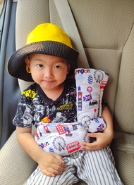 Kids Safety Car Seat Belt/Kids Sabuk Pengaman Segitiga Penahan Mobil Anak Shafiyyah.sarban