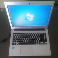 Acer aspire  V5-431 laptop
