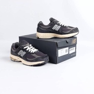 Sepatu NB 2002RHO Dark Grey