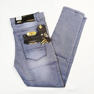 A2F Denim Slim Fit jeans
