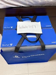 PlayStation 5 主機 (搭載Ultra HD Blu-ray™光碟機版本)