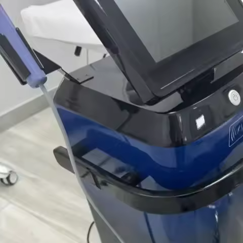 Direct shipment from US warehouse Arrives in 5-7 working days 2 in 1 inmodo Mor 8 fast face beauty m