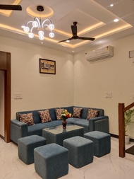 Vila m² dengan 1 bilik tidur dan 7 bilik mandi peribadi di Bari (7bhk luxurious villa in badi)