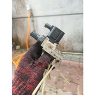 Mercedes Benz W211 Air Suspension Compressor Valve Block