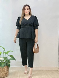 ชุดเซตสาวอวบอ้วน Miss M.A.Closet สาว plus size set 2 ชิ้น เสื้อแต่งจีบระบายข้างแขนตุ๊กตา & กางเกงขาย