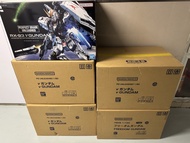 現貨pgu牛高達Bandai PG Unleashed 1/60 RX-93 v Gundam