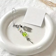 Four-leaf clover keychain