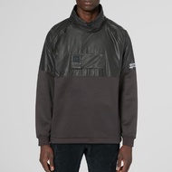 C.P.P. COMPANY Lightweight Water-resistant Sweater - Sporty & Casual Design