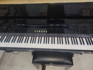 YAMAHA 直立式鋼琴