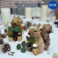 19.5cm Pine Holding Straw Squirrel Display